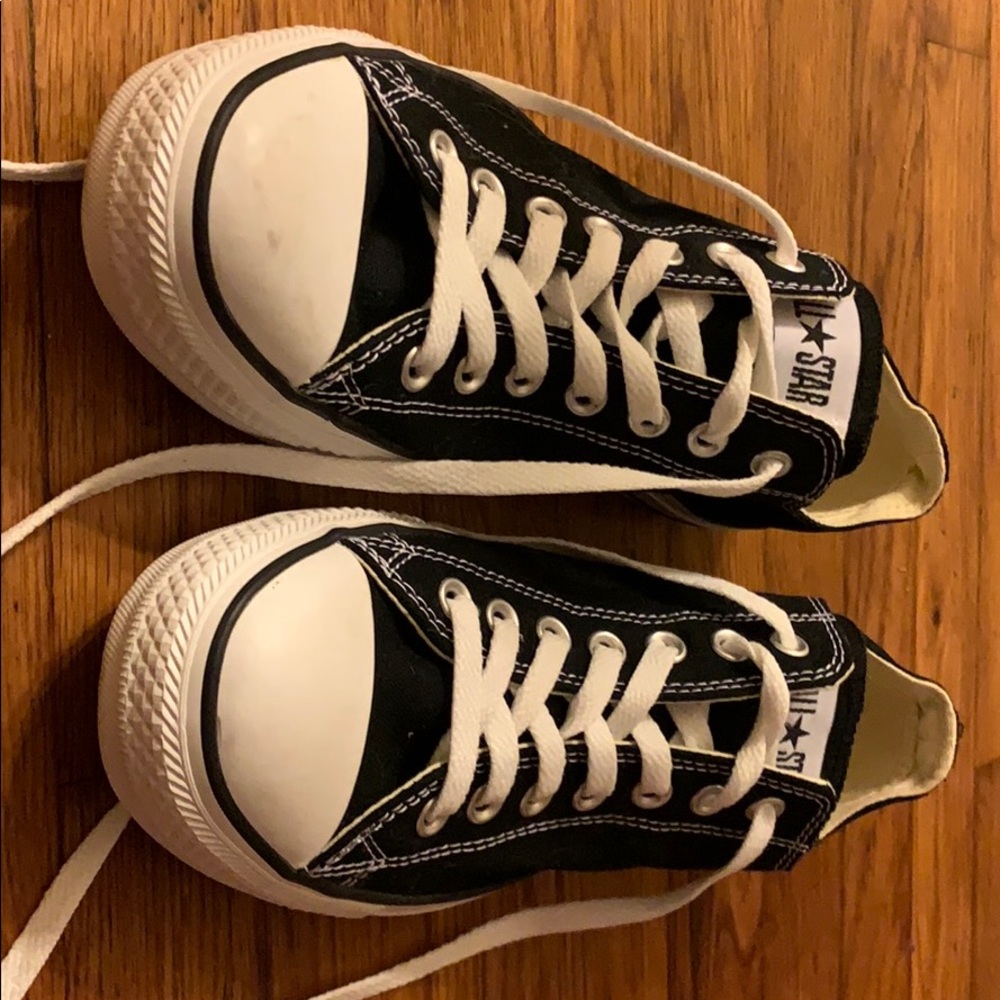 Black converse low